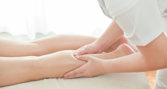 The Powerful Benefits Of Massage For Runners And How To Do Self Massage On The Cheap