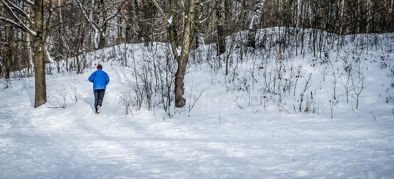 The Ultimate Guide to Winter Running: How to Make Running Cold Actually Enjoyable - Strength Running